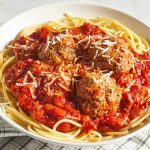 21353-italian-spaghetti-sauce-with-meatballs-2x1-141-cedbb650b4264576ab923c91215ce7fc