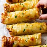 Garlic-Bread-With-Cheese-f